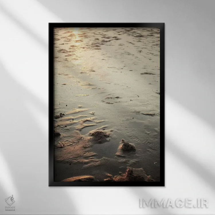 تابلو دکوراتیو ساحل شرقی اثر چلسیا ویکتوریا - نمای قابدار مشکی
