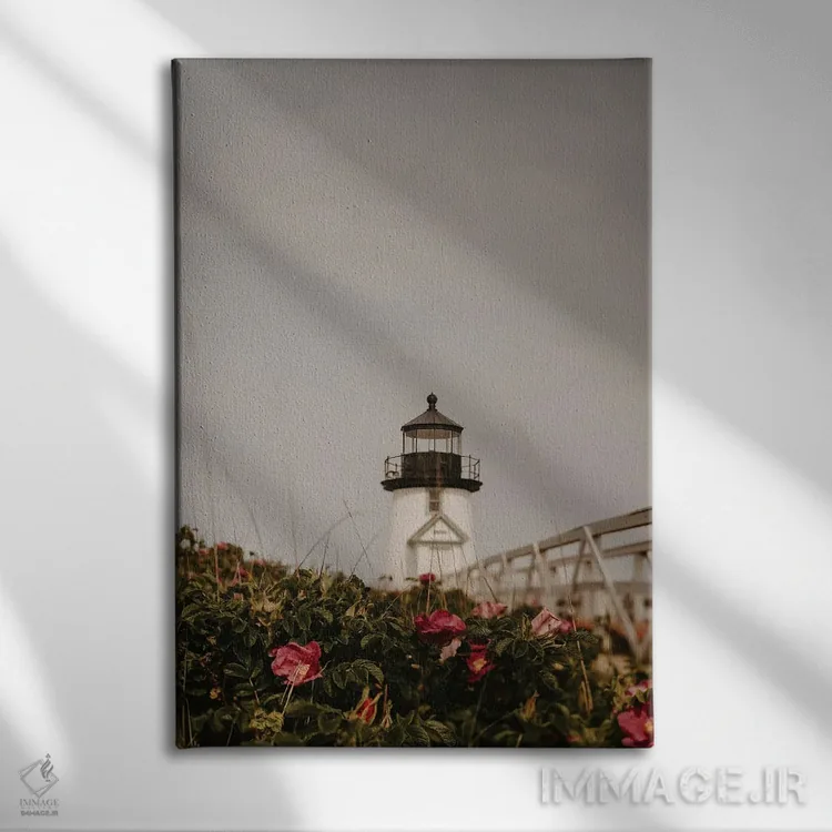 تابلو دکوراتیو فانوس دریایی نانتاکت اثر چلسیا ویکتوریا - نمای روبهرو روی دیوار