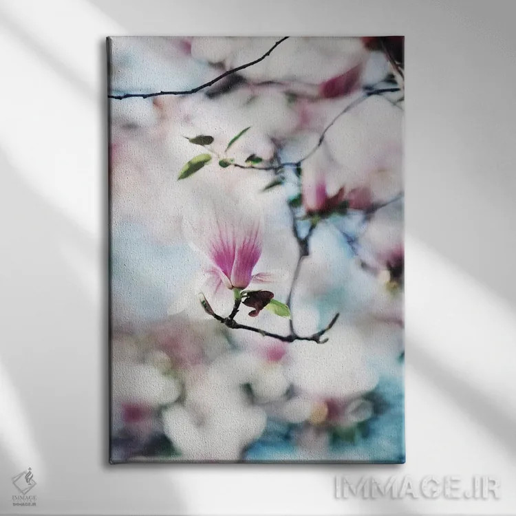 تابلو دکوراتیو بهار شکوفا اثر چلسیا ویکتوریا - نمای روبهرو روی دیوار