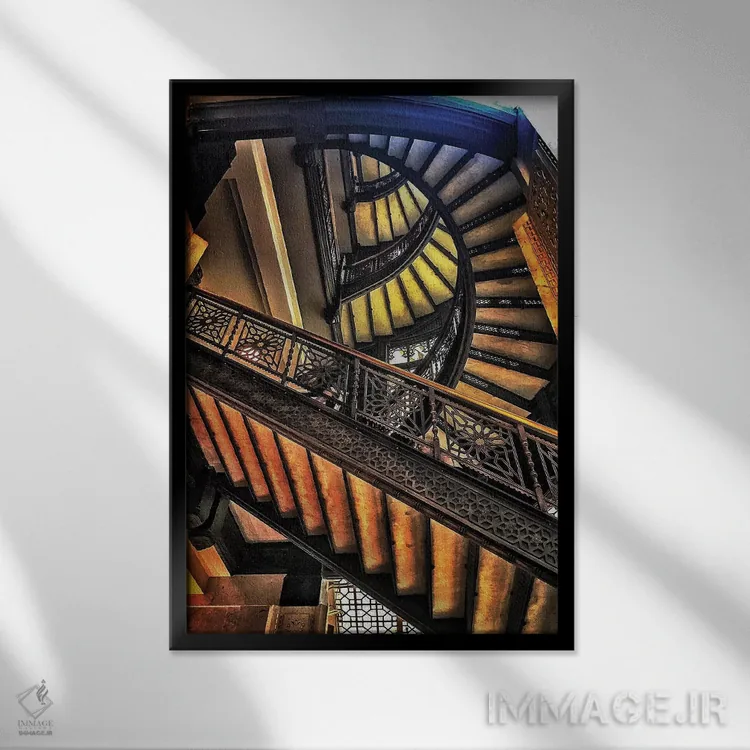 تابلو دکوراتیو پلکان اثر کیتلین ورا - نمای قابدار مشکی