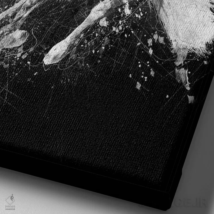 تابلو دکوراتیو اسب در حال دویدن اثر کورنل ولاد - نمای نزدیک بافت بوم