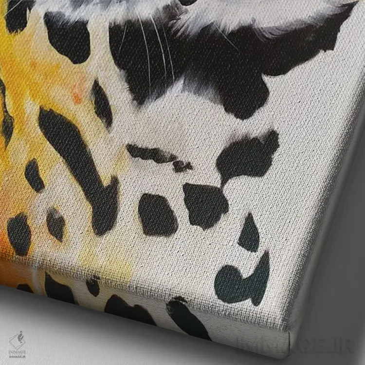 تابلو دکوراتیو یوزپلنگ اثر چنس وات - نمای نزدیک بافت بوم