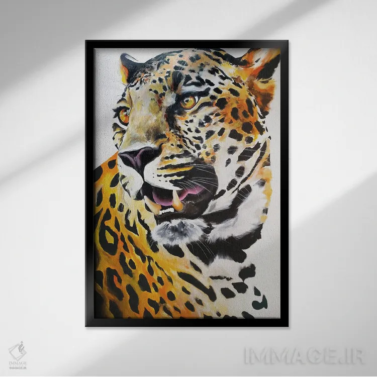 تابلو دکوراتیو یوزپلنگ اثر چنس وات - نمای قابدار مشکی