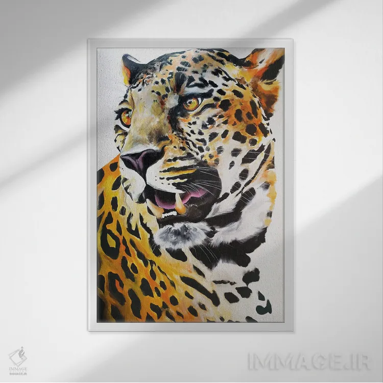 تابلو دکوراتیو یوزپلنگ اثر چنس وات - نمای قابدار سفید