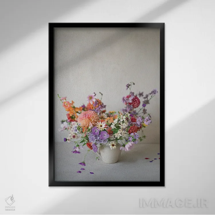 تابلو دکوراتیو شمعدانی روزان اثر کورنلیا وبر - نمای قابدار مشکی