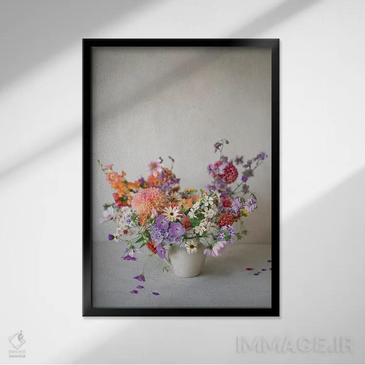 تابلو دکوراتیو شمعدانی روزان اثر کورنلیا وبر - نمای قابدار مشکی
