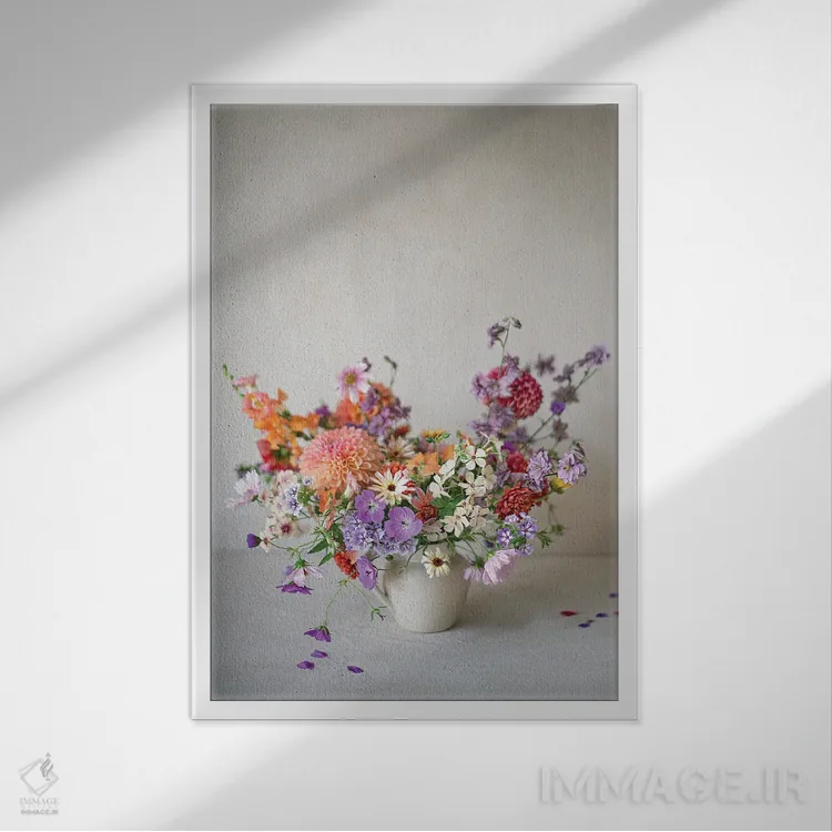 تابلو دکوراتیو شمعدانی روزان اثر کورنلیا وبر - نمای قابدار سفید