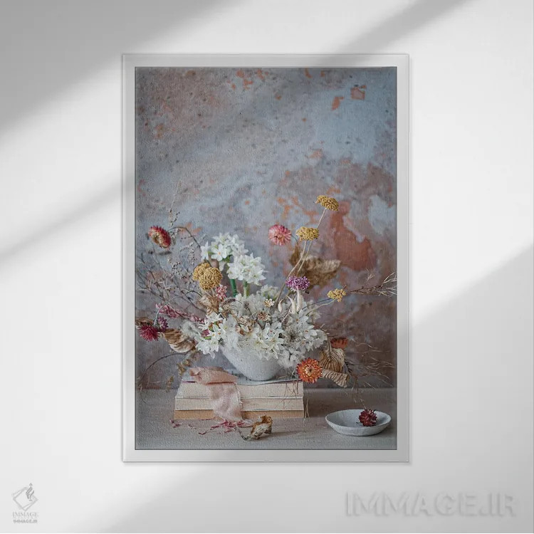 تابلو دکوراتیو نرگس کاغذی اثر کورنلیا وبر - نمای قابدار سفید