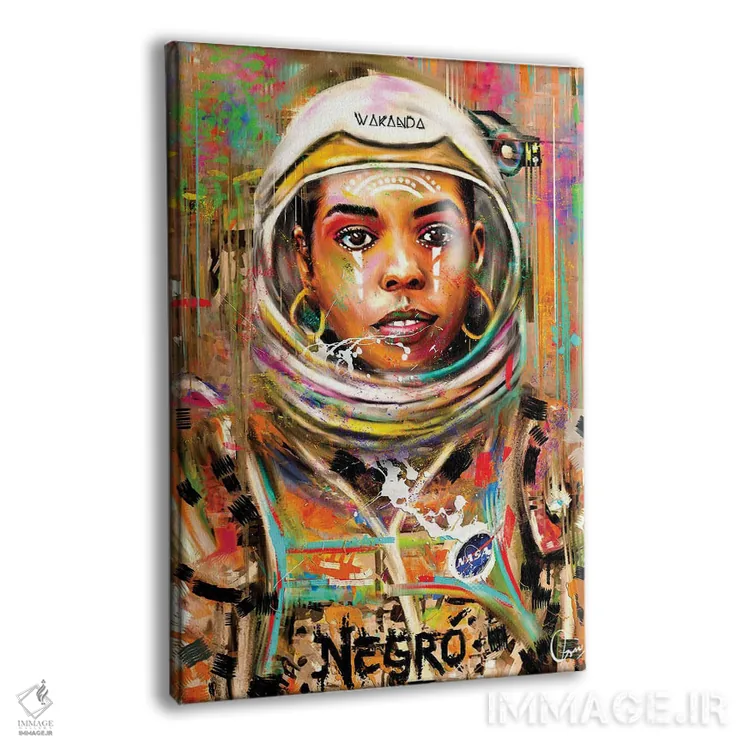 تابلو دکوراتیو سیاه پوست فضایی اثر کریکس توور ادوین - نمای پرسپکتیو محصول