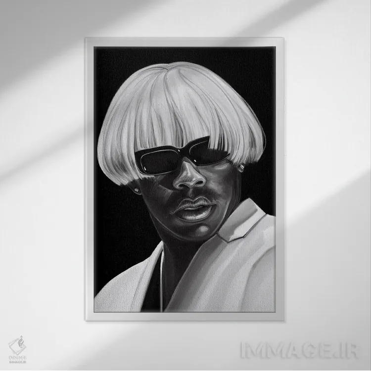 تابلو دکوراتیو تایلر د کریتور اثر دمیتری بلف - نمای قابدار سفید