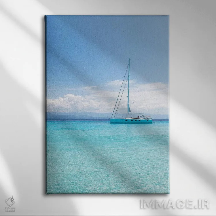 تابلو دکوراتیو کورفو نقره ای ۲۱ اثر دیوید کلاپ - نمای روبهرو روی دیوار