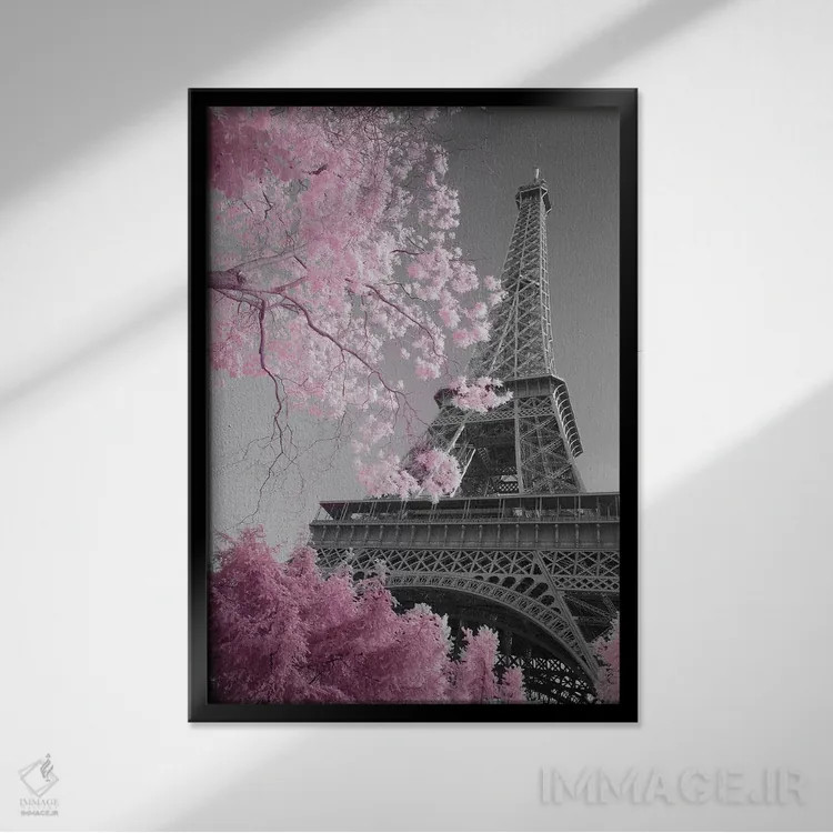 تابلو دکوراتیو برج ایفل پاریس ۱۳ اثر دیوید کلاپ - نمای قابدار مشکی