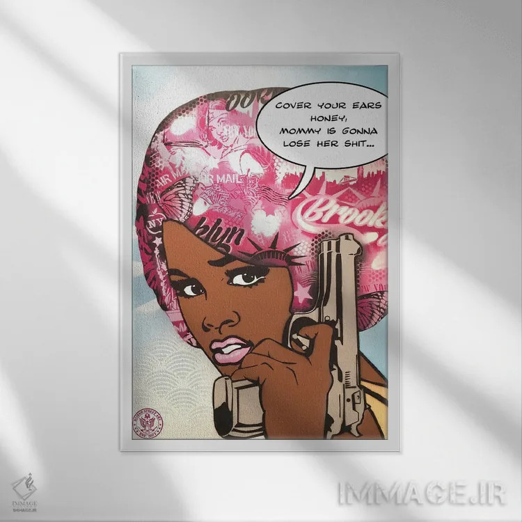 تابلو دکوراتیو گوش هایت را بگیر بروکلین اثر دی۱۳ایگو - نمای قابدار سفید