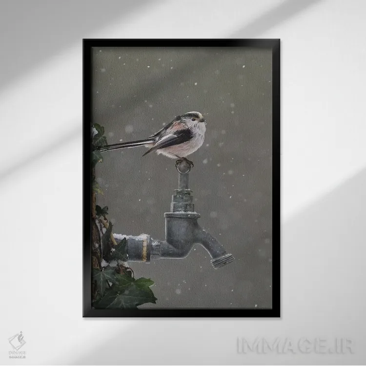 تابلو دکوراتیو شیر آب یخ زده باغچه اثر باور میسون - نمای قابدار مشکی