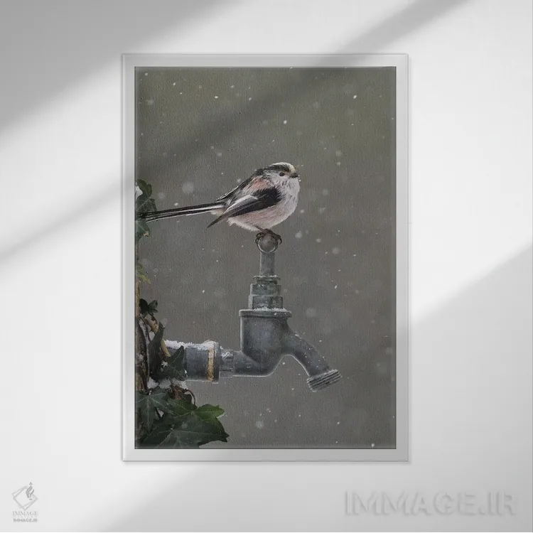 تابلو دکوراتیو شیر آب یخ زده باغچه اثر باور میسون - نمای قابدار سفید