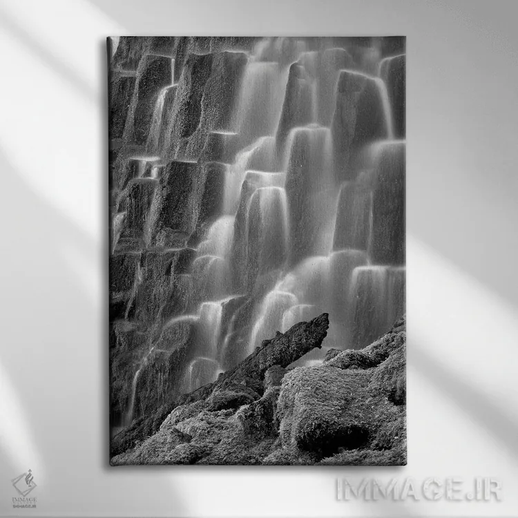 تابلو دکوراتیو آبشار پروکسی اثر دنیس فراتس - نمای روبهرو روی دیوار