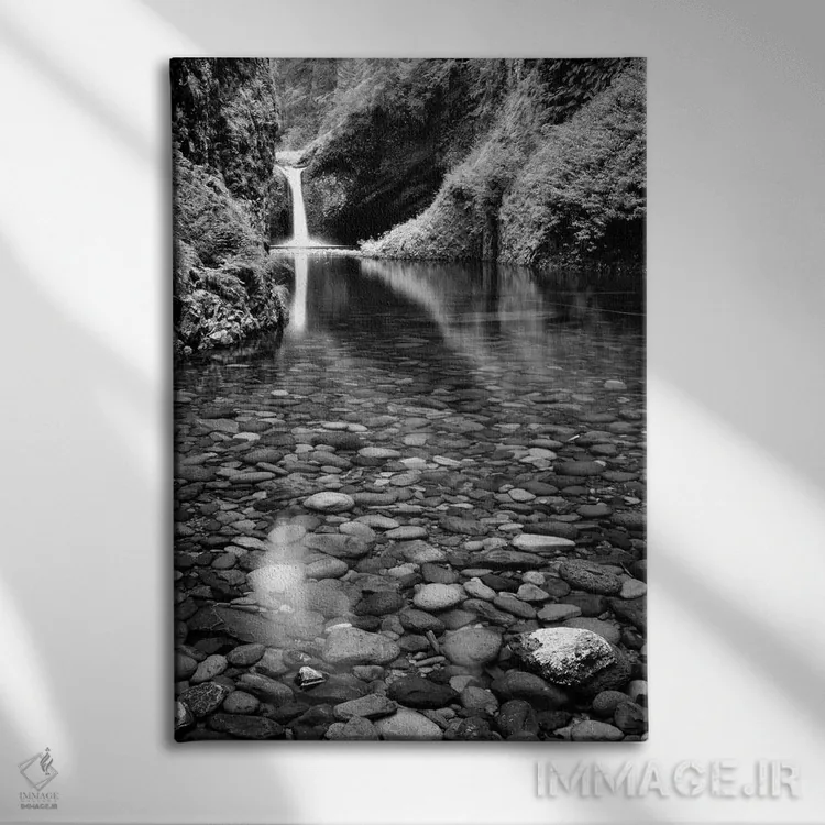 تابلو دکوراتیو آبشار سنگی اثر دنیس فراتس - نمای روبهرو روی دیوار