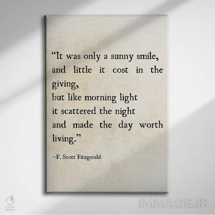 تابلو دکوراتیو لبخند آفتابی اثر دبرا اوبرتانک - نمای روبهرو روی دیوار