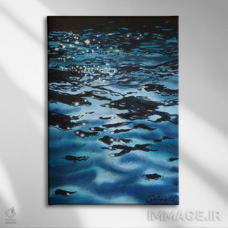 تابلو دکوراتیو انعکاس دریا و موج ها اثر دلنارا ال - نمای روبهرو روی دیوار