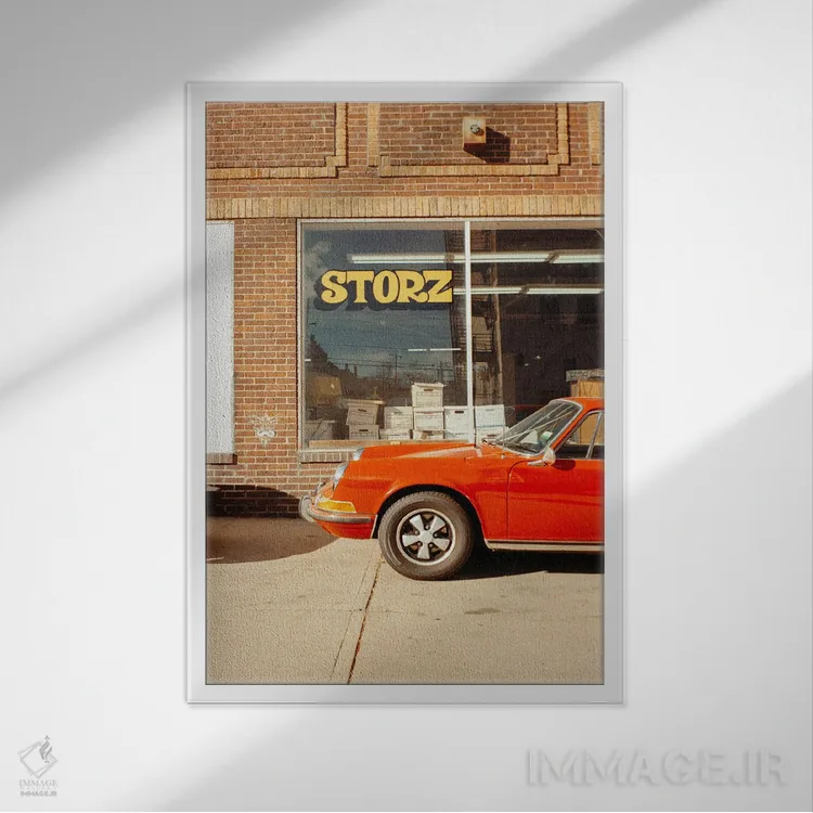 تابلو دکوراتیو پورشه وینتیج قرمز اثر دنیل گارسیا - نمای قابدار سفید