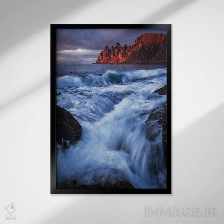 تابلو دکوراتیو غروب در ساحل سنیا اثر دنیل گاستاگر - نمای قابدار مشکی