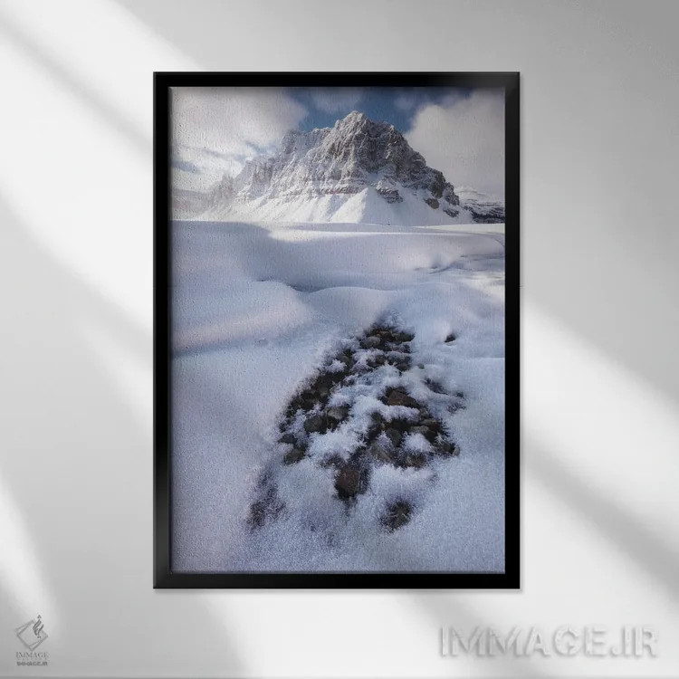 تابلو دکوراتیو صبح سرد زمستانی در دریاچه بو کانادا اثر دنیل گاستاگر - نمای قابدار مشکی
