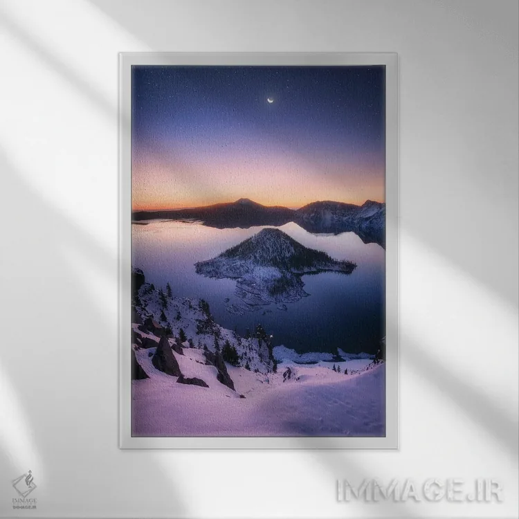 تابلو دکوراتیو سپیده دم در دریاچه کراتر اثر دنیل گاستاگر - نمای قابدار سفید