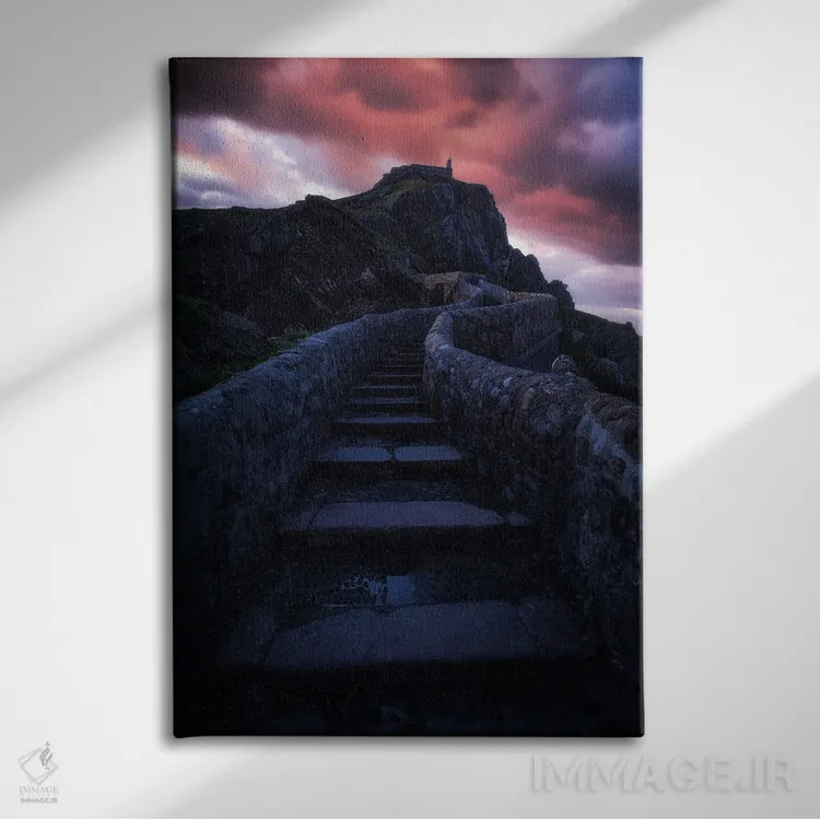 تابلو دکوراتیو غروب دراماتیک در دراگون استون اثر دنیل گاستاگر - نمای روبهرو روی دیوار