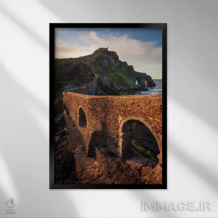 تابلو دکوراتیو غروب در دراگون استون اثر دنیل گاستاگر - نمای قابدار مشکی