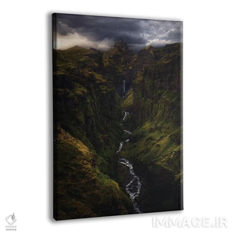 تابلو دکوراتیو دره ی تماشایی در ایسلند اثر دنیل گاستاگر - نمای پرسپکتیو محصول