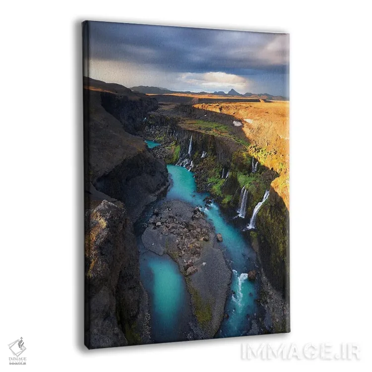 تابلو دکوراتیو رودخانه آبی ارتفاعات ایسلند اثر دنیل گاستاگر - نمای پرسپکتیو محصول
