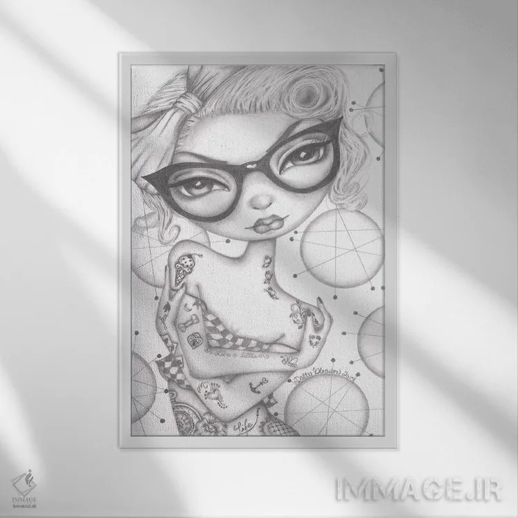 تابلو دکوراتیو بتی اثر داتی گلیسون - نمای قابدار سفید