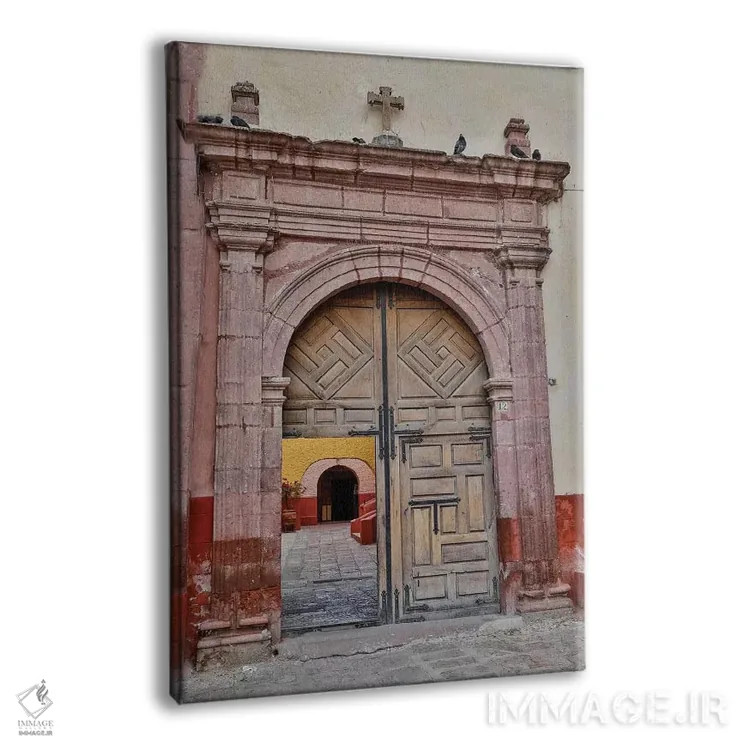 تابلو دکوراتیو Mexico. Open doorway into plaza of church,سن میگوئل د آلنده… اثر دارل گالین - نمای پرسپکتیو محصول