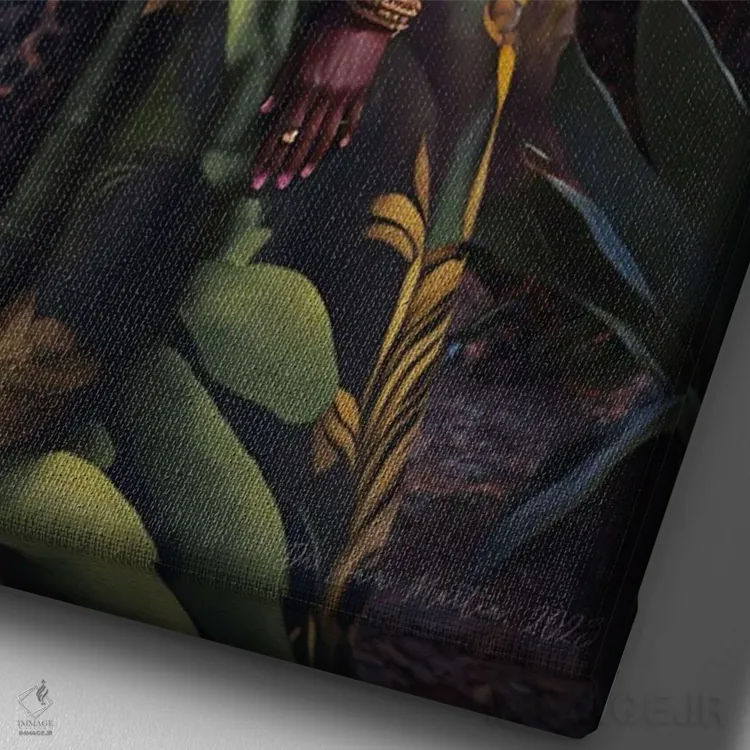 تابلو دکوراتیو زن جوان و حیوان روحی گربه سان ۲ اثر دیجیتال وایلد آرت - نمای نزدیک بافت بوم