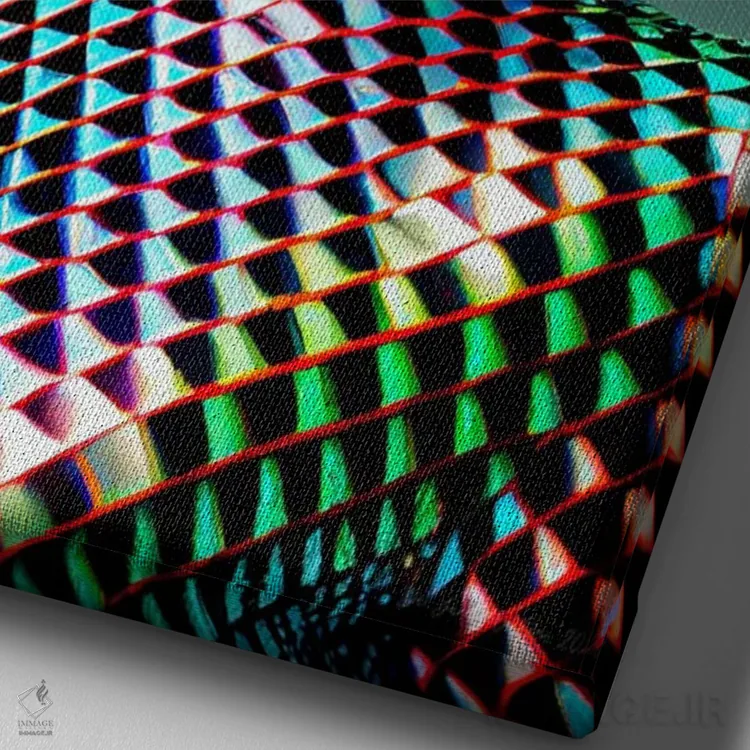 تابلو دکوراتیو مد پیکسلی آفریقایی آینده گرا ۱ اثر دیجیتال وایلد آرت - نمای نزدیک بافت بوم