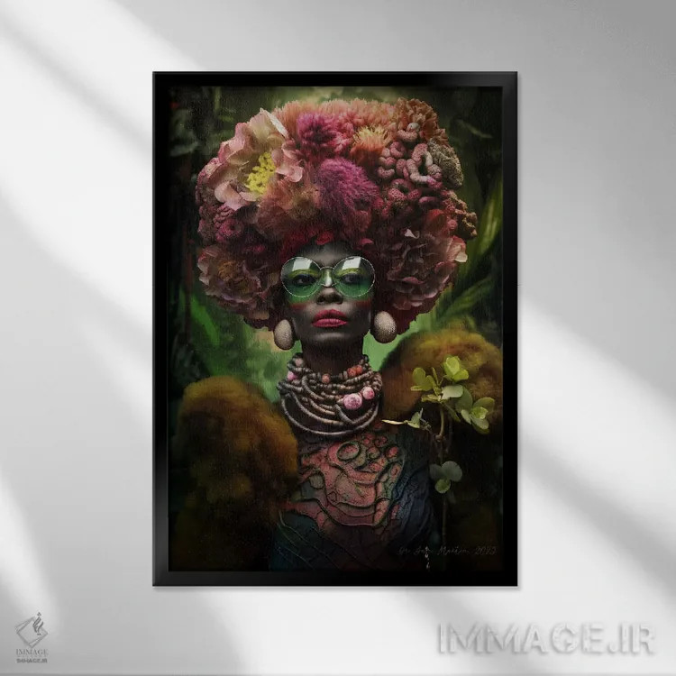 تابلو دکوراتیو زن آفریقایی رترو فیوچریست اثر دیجیتال وایلد آرت - نمای قابدار مشکی