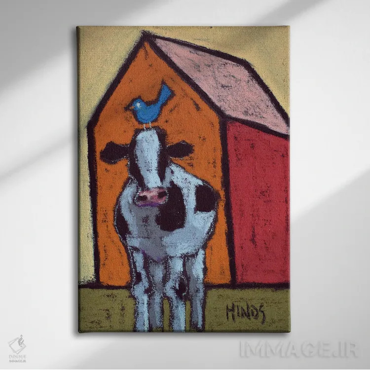 تابلو دکوراتیو گاو انتزاعی در حیاط طویله اثر دیویدای هیندز - نمای روبهرو روی دیوار