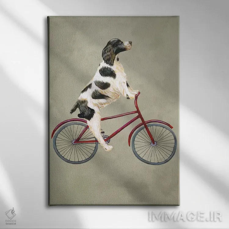 تابلو دکوراتیو انگلیش اسپرینگر روی دوچرخه اثر کوکو د پاریس - نمای روبهرو روی دیوار