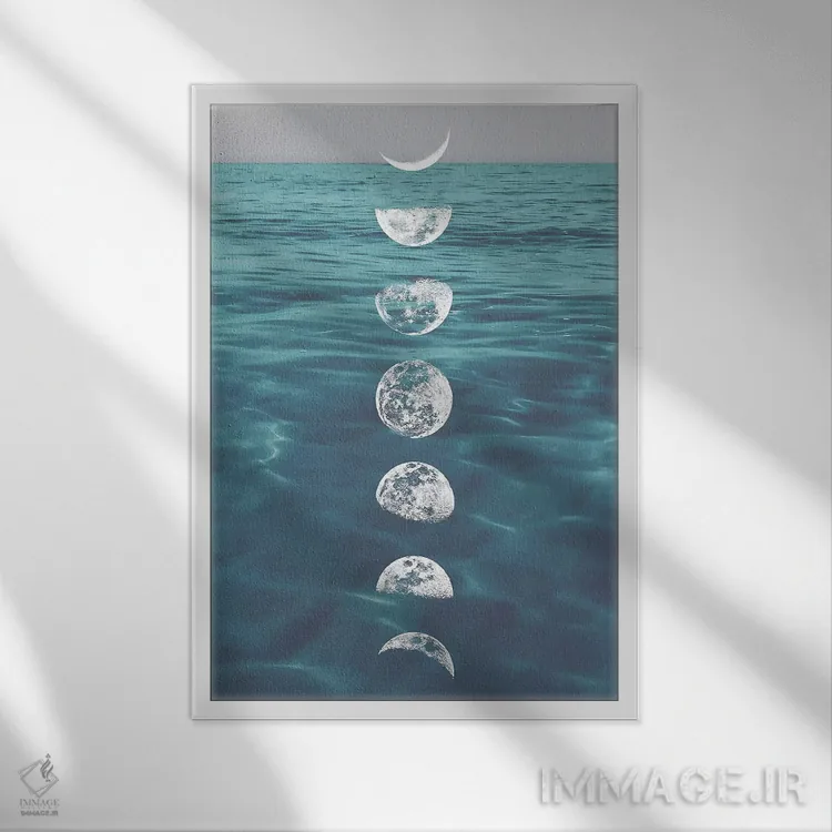 تابلو دکوراتیو ماه بر اقیانوس آبی اثر امانوئلا کاراتونی - نمای قابدار سفید