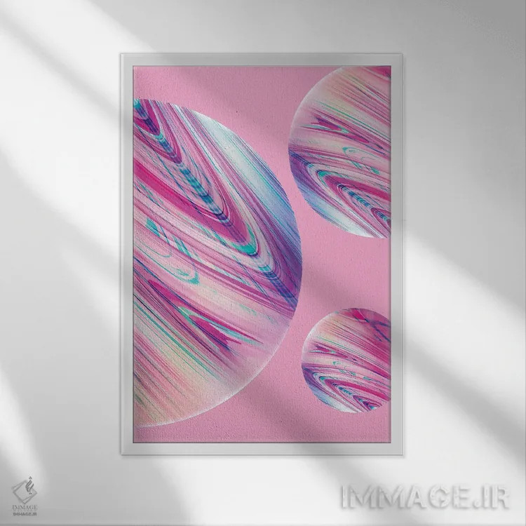 تابلو دکوراتیو سیارات روی زمینه صورتی اثر امانوئلا کاراتونی - نمای قابدار سفید