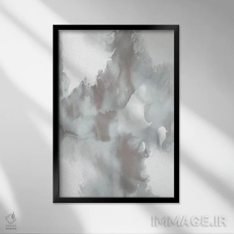 تابلو دکوراتیو مکان یابی در خاکستری ۱ اثر دنیلا هادسون - نمای قابدار مشکی