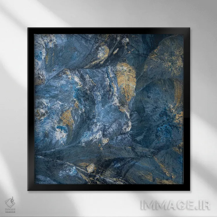 تابلو دکوراتیو نیلی زراندود ۲ اثر جارمن فاگالد - نمای قابدار مشکی