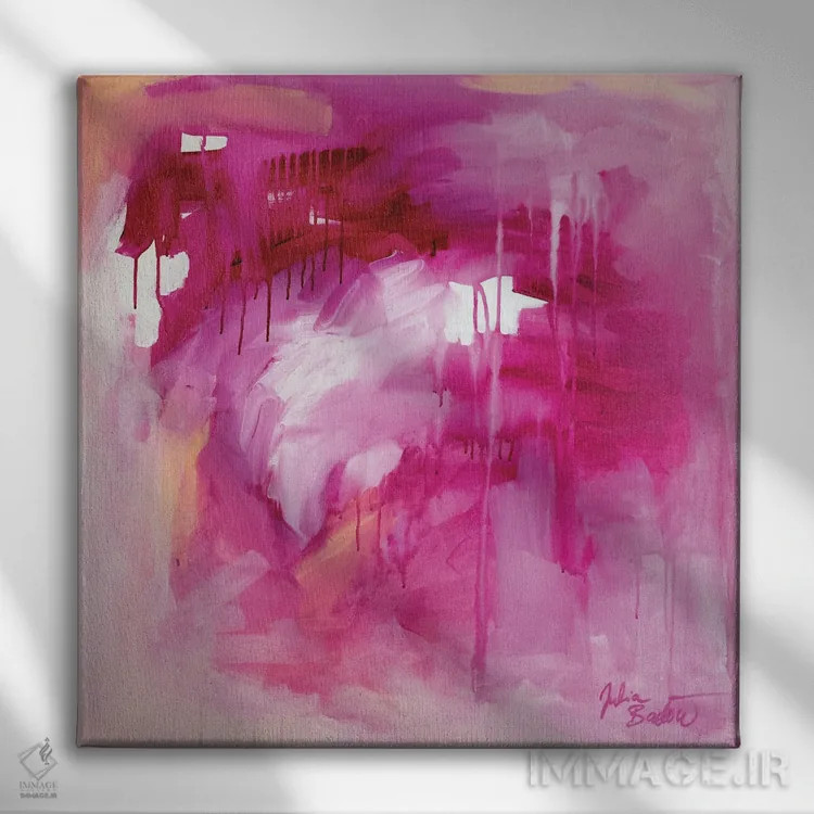 تابلو دکوراتیو همه گیر و فراگیر اثر جولیا بادو - نمای روبهرو روی دیوار