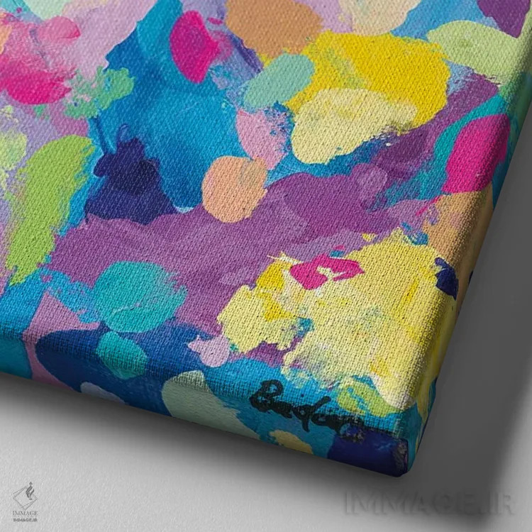 تابلو دکوراتیو سرگردانی اثر جولیا بادو - نمای نزدیک بافت بوم