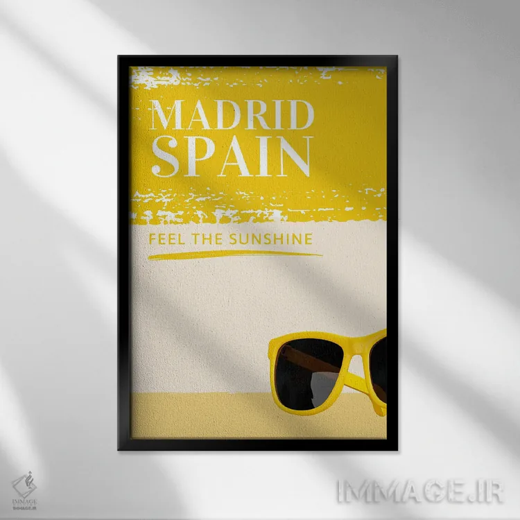 تابلو دکوراتیو سفر مینیمال اثر پیج ترنر - نمای قابدار مشکی