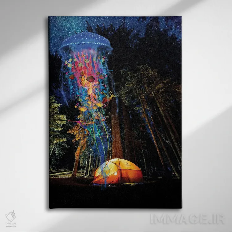 تابلو دکوراتیو عروس دریایی برقی در بازدید از اردوزگاه اثر دیوید لوبلاو - نمای روبهرو روی دیوار