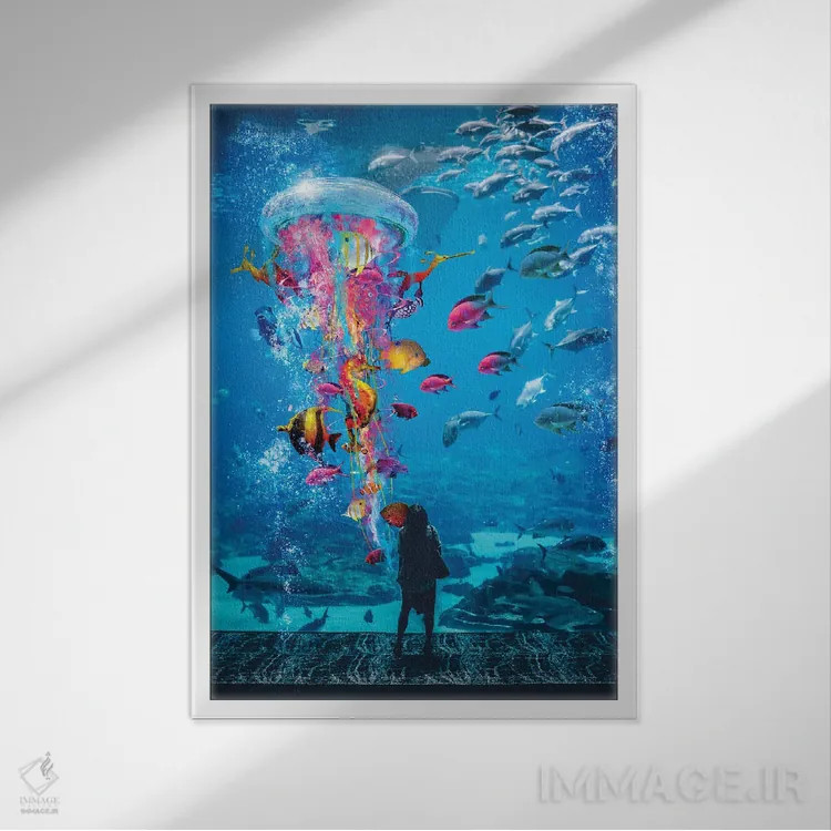 تابلو دکوراتیو عروس دریایی خارق العاده در مخزن آکواریوم اثر دیوید لوبلاو - نمای قابدار سفید
