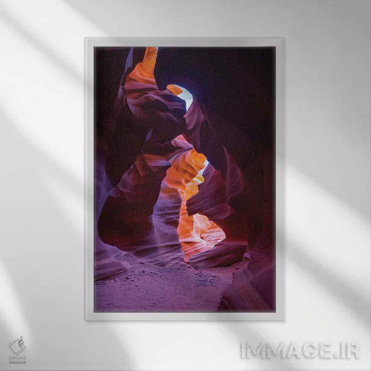 تابلو دکوراتیو نگهبان اثر داستین لفور - نمای قابدار سفید