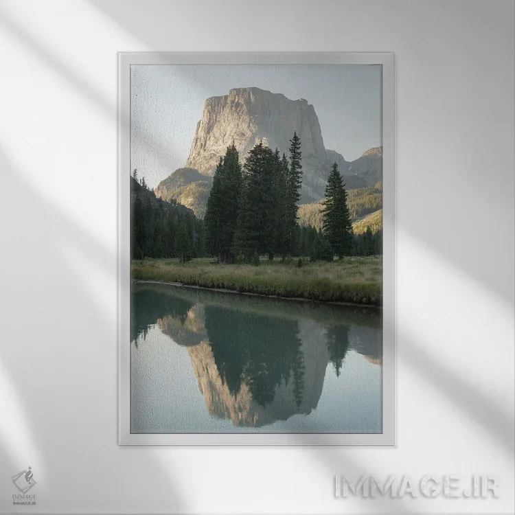 تابلو دکوراتیو قله مربعی شکل اثر داستین لفور - نمای قابدار سفید