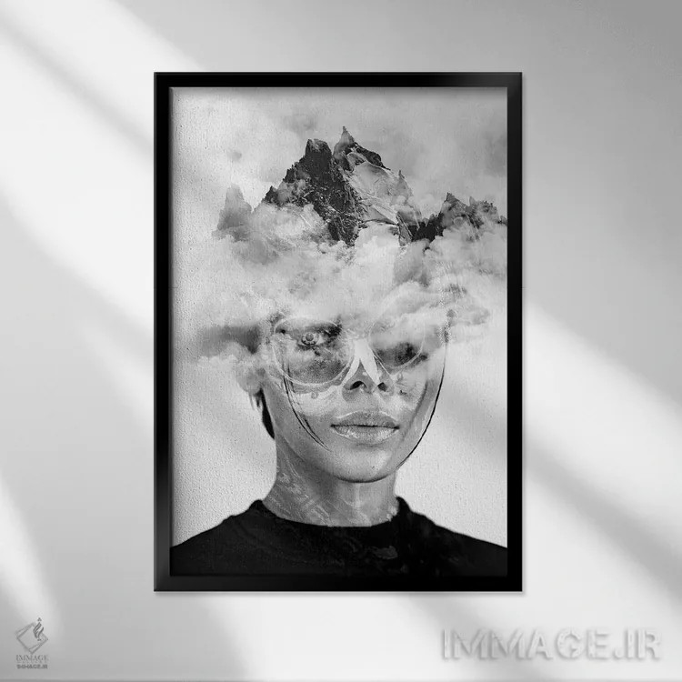 تابلو دکوراتیو زن و کوه او اثر دانیلو د آلکساندریا - نمای قابدار مشکی